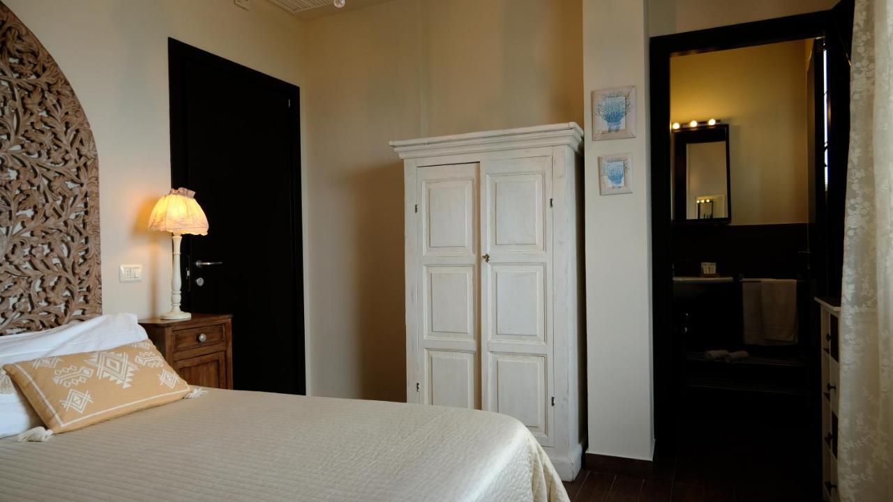 Bahita - Betty's B&B Gabicce Mare Bagian luar foto