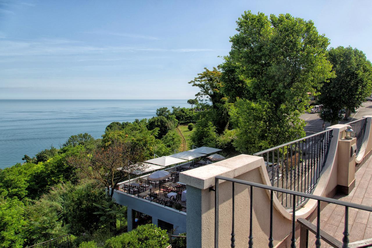 Bahita - Betty's B&B Gabicce Mare Bagian luar foto